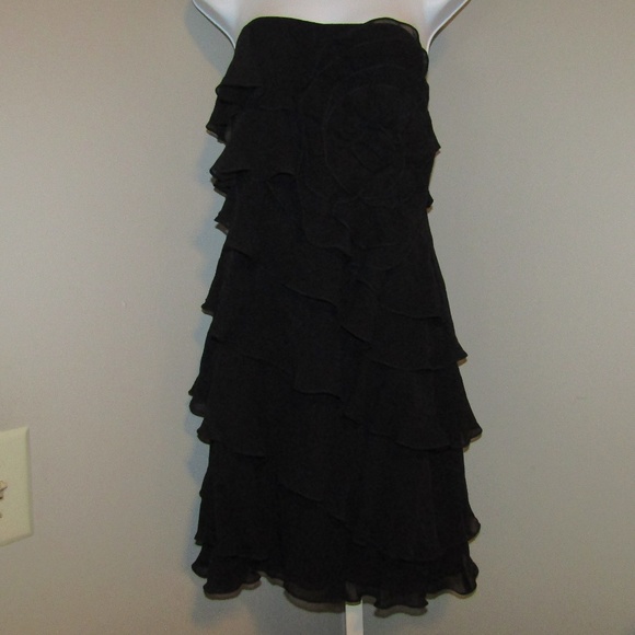 Express Black Dress Flower Design Size 6 - Picture 5 of 8